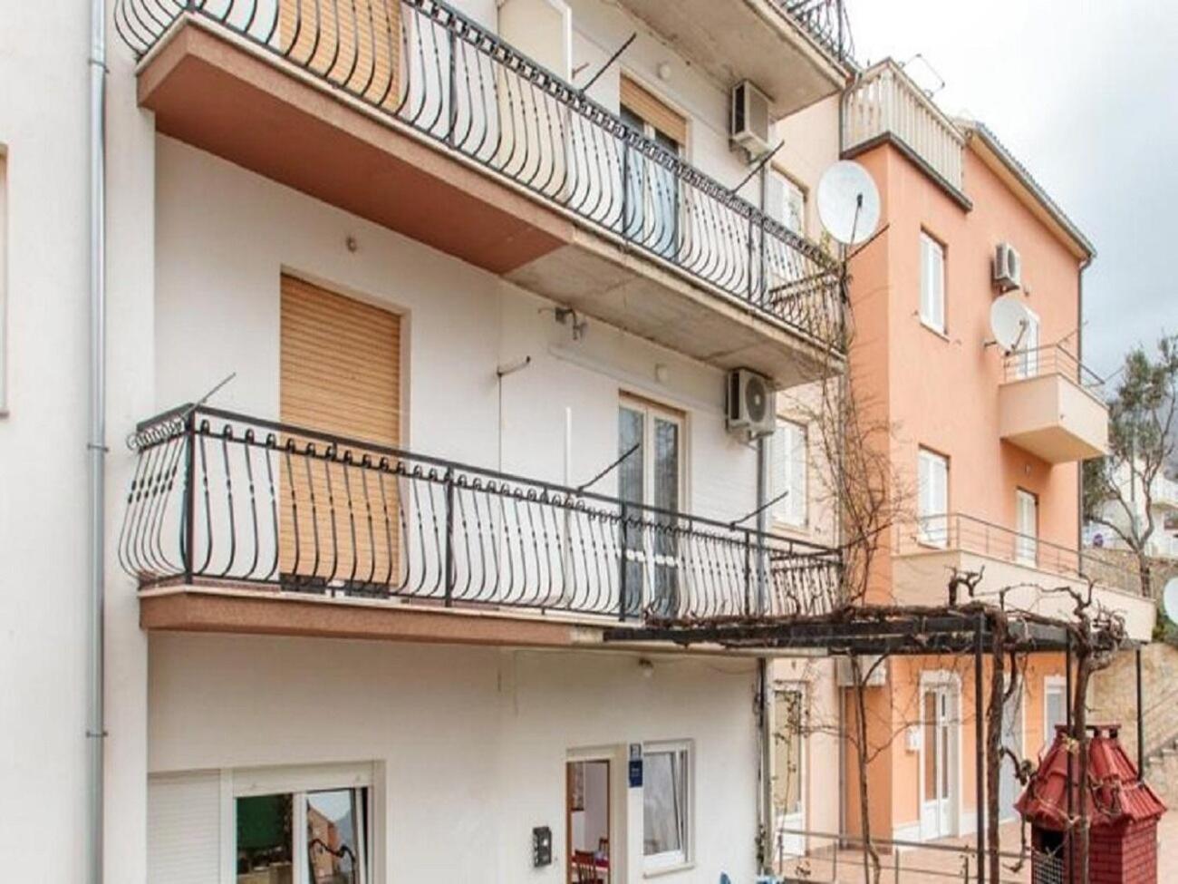 Apartment Knez 1 - 50 M From Beach ポドストラナ エクステリア 写真